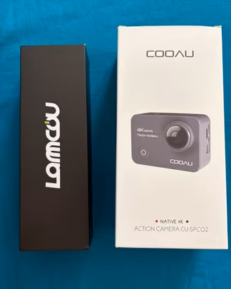 Action cam completa e con supporto galleggiante