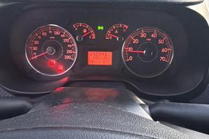 Grande punto 1.3 mutj