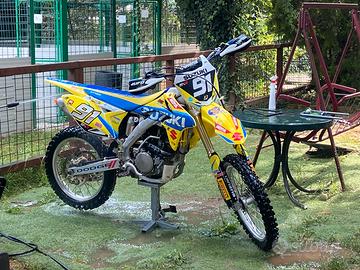 Suzuki mrz250