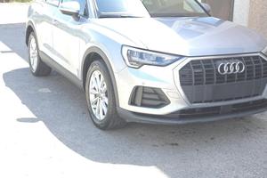 Audi Q3 Business Advanced 2021