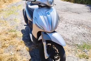 Beverly 350 2019 44mila Km Unico Proprietario 