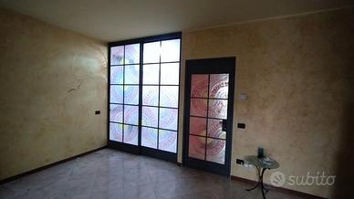 Set porte vetro decorato scorrevole battente ferro