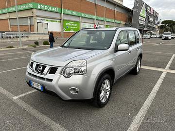 Nissan X Trail