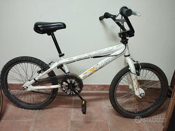 BMX Carnelli