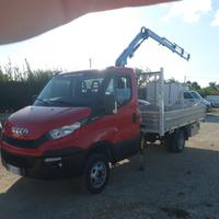 Iveco Daily 35c14 cassone con gru