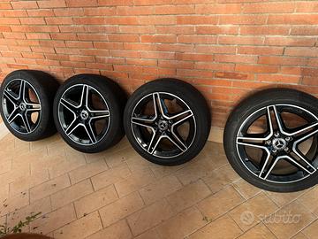 Cerchi AMG e gomme per Mercedes classe A Premium