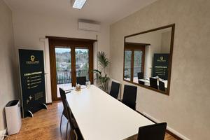 Stanza postazione lavoro zona eur tutto compreso