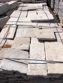 Basolato vissuto di pietra