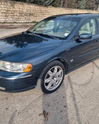 volvo v70 d5 2004 163cv