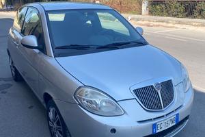 Lancia Ypsilon GPL Anno 2011 TAGLIANDATA