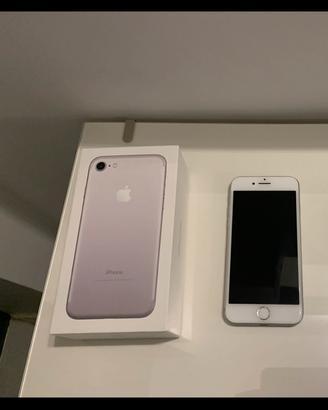 iPhone 7 128GB con confezione originale