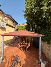 Struttura gazebo e perline