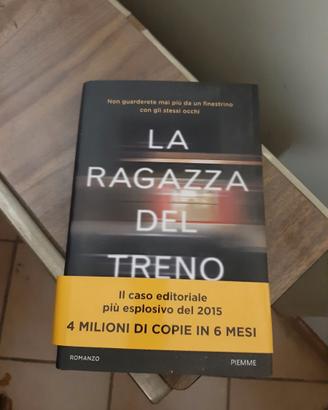 Libro "La ragazza del treno" di Paula Hawkins
