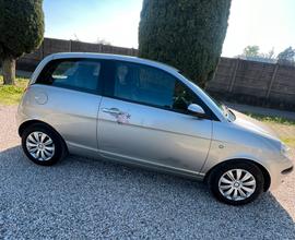 Lancia ypsilon benzina neopatentati
