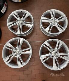 Cerchi originali Audi 19” Q3/A3