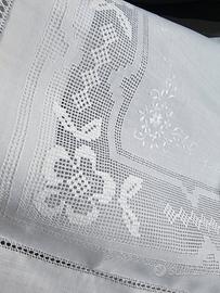 Completo letto matrimoniale lino ricamato a mano 