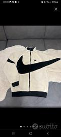 nike pile reversibile e antipioggia