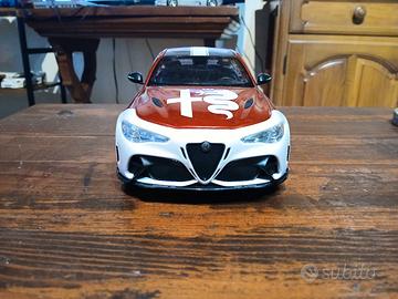 Modellino 1/18 Alfa Romeo Giulia