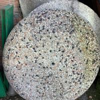 Basserotonda per ombrellone in cemento e graniglia