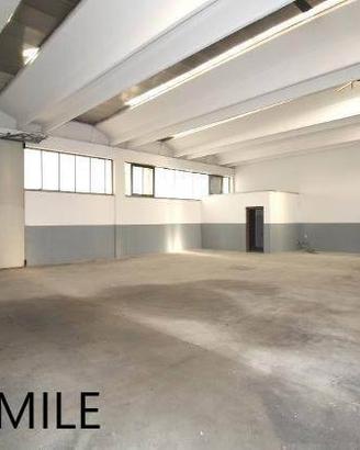 Immobile di 220 m² con 1 locale a Scandicci