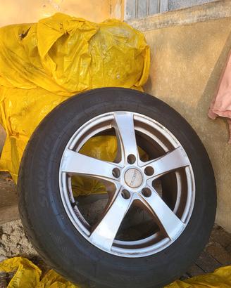 4 Cerchi in lega Dezent 5 fori 16"