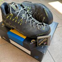 Scarpe la sportiva hyper goretex