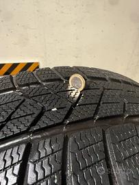 Gomme Pirelli Sottozero 3 invernali 225/40R19