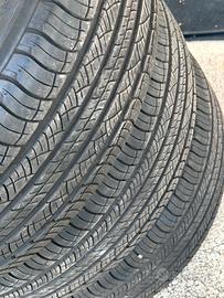 Michelin 255/70  R18
