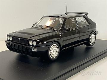 Modello auto lancia delta hf integrale nera