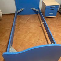 Letto singolo con cassettiera