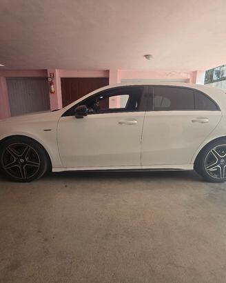 Classe A Night Edition AMG Line tagliandata Merced