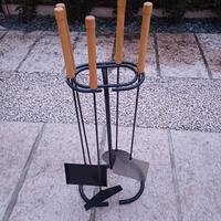 ATTREZZI CAMINETTO E FORNO A LEGNA