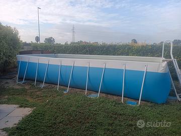 piscina Laghetto 