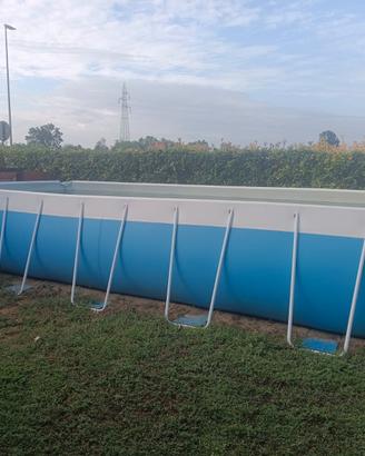 piscina Laghetto 