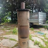 Stufa ad accumulo (design moderno)