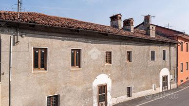 CASA SEMINDIPENDENTE A COSTIGLIOLE SALUZZO