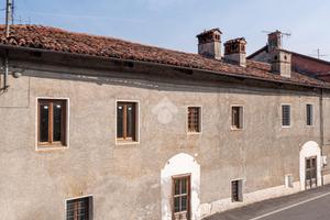 CASA SEMINDIPENDENTE A COSTIGLIOLE SALUZZO