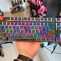 TASTIERA GAMING GLORIOUS GMMK CON SWITCH KAIL