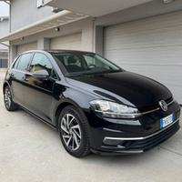 Volkswagen Golf 7.5 - sound