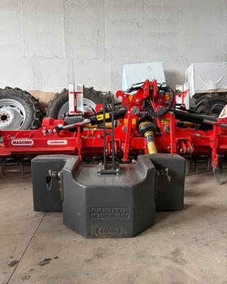 zavorra Fendt 1800kg