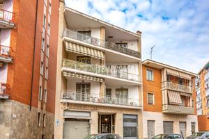 AMPIO BILOCALE TERMO-AUTONOMO IN PICCOLO CONTESTO