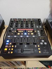 Behringer DDM4000 – come nuovo