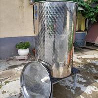 ATTREZZATURA PER IL VINO