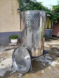 ATTREZZATURA PER IL VINO