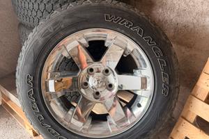 Cerci 20 pollici Dodge ram 4 generazione