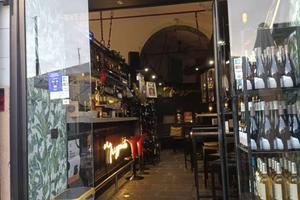 Vendita Bar Ristorante - Savona Darsena € 30.000