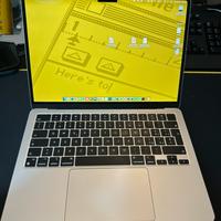 MacBook Air M2 8gb RAM 256gb ssd