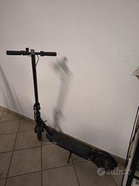 Monopattino elettrico VivoBike