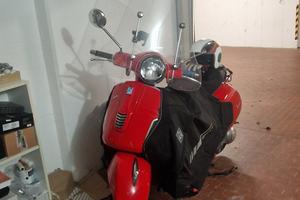 Vespa 300
