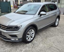 VW TIGUAN 2.0 TDI ADVANCED 4 Motion